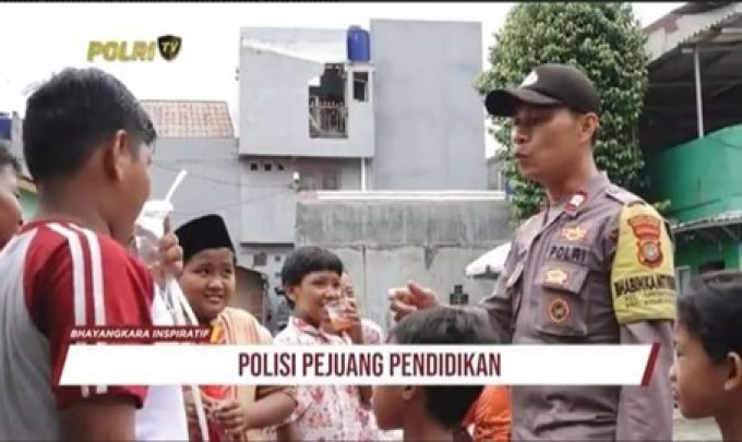 https://www.polreslampungtimur.com/upload/berita/80c21989a823dc80ef88b5095bd7f918.jpeg