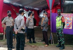Langgar Prokes, Tim Gabungan Bubarkan Pesta Hajatan Di Lampung Timur
