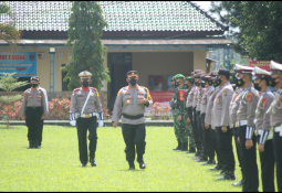 Apel Gelar Pasukan Polres Lampung Timur 