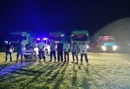 Polri Kawal Logistik Pemilu Dari PPK Menuju Gudang Logistik Kabupaten Lampung Timur