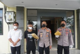 Polres Lampung Timur Ungkap 1650 Gram Ganja