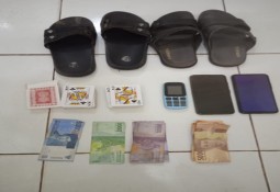 Lakukan Judi Kartu Remi, Warga Sekampung Diamanakan Polisi