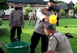 95 personel Polres Lampung Timur naik pangkat setingkat lebih tinggi