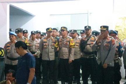 https://www.polreslampungtimur.com/upload/kegiatan/39948ff8cc78cbc59dcf5f4e9e81e4e8.jpeg