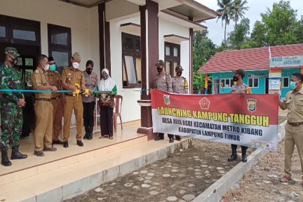 https://www.polreslampungtimur.com/upload/kegiatan/ac56d5a4ca9ee760281669c0d7475810.jpg