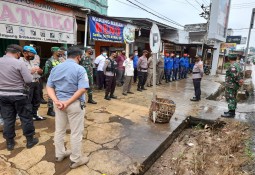 Operasi Yustisi Pendisiplinan Prokes Polsek Bandar Sribhawono 