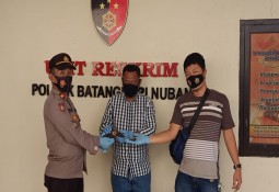Kapolsek Batanghari Nuban Terima 