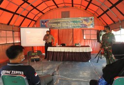Sat Binmas Polres Lampung Timur Penyuluhan Hukum dan Kamtibmas 